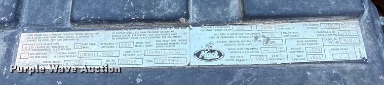 image for item EF6244 2002 Mack RD water truck