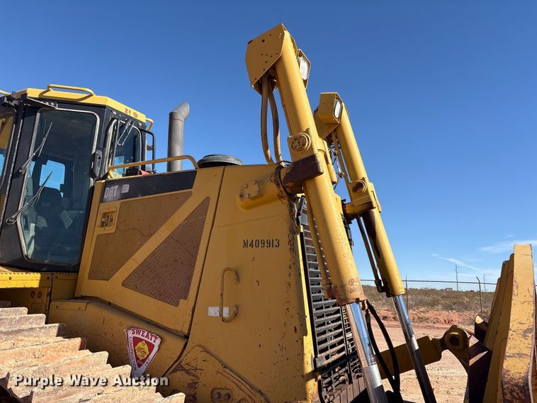 image for item EF6245 2008 Caterpillar D8T dozer