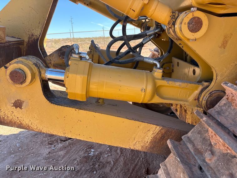 image for item EF6245 2008 Caterpillar D8T dozer