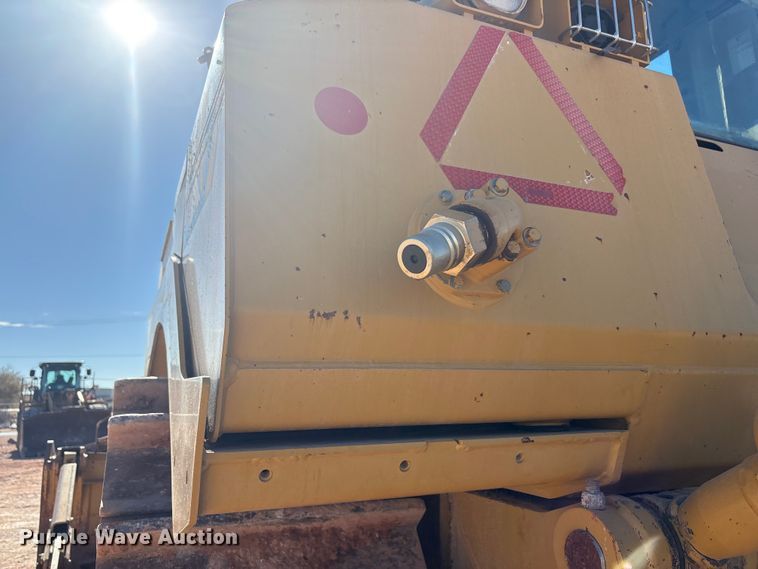 image for item EF6245 2008 Caterpillar D8T dozer