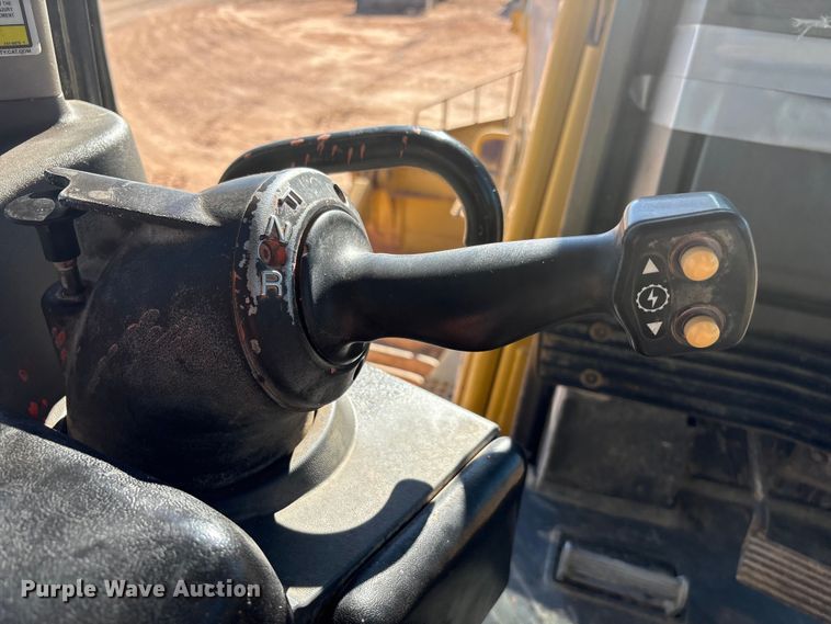 image for item EF6245 2008 Caterpillar D8T dozer