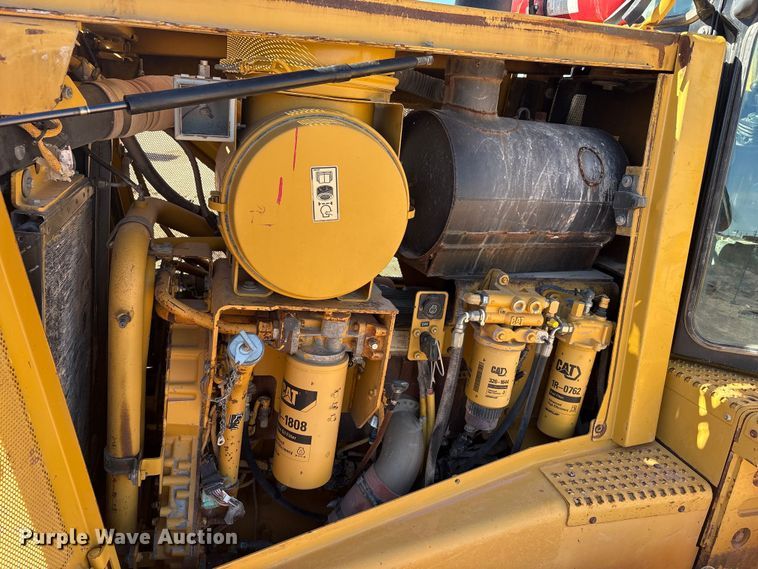 image for item EF6245 2008 Caterpillar D8T dozer