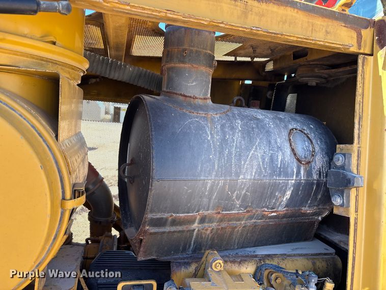 image for item EF6245 2008 Caterpillar D8T dozer