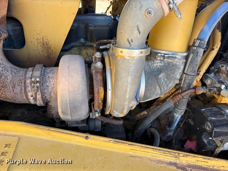 image for item EF6245 2008 Caterpillar D8T dozer