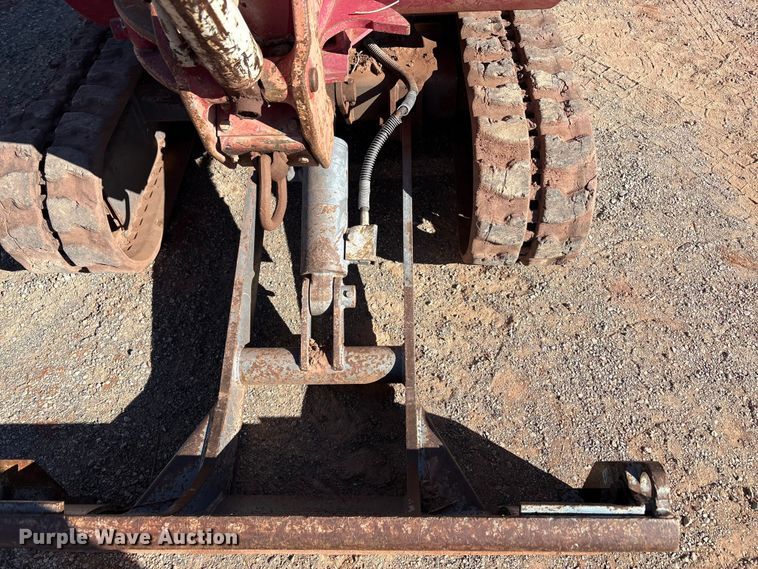 image for item EF6246 2006 Takeuchi TB016 mini excavator