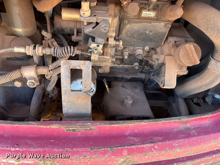 image for item EF6246 2006 Takeuchi TB016 mini excavator