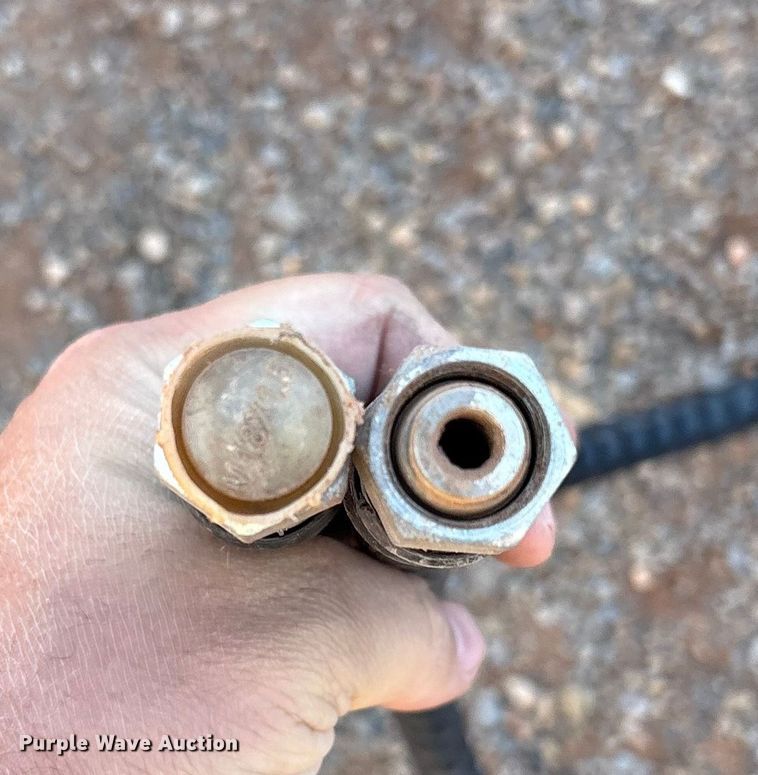 image for item EF6246 2006 Takeuchi TB016 mini excavator