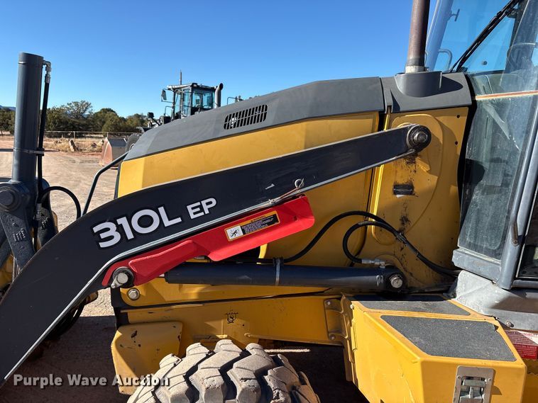 image for item EF6247 2019 John Deere 310L EP backhoe