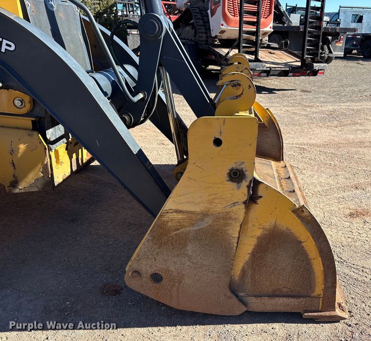 image for item EF6247 2019 John Deere 310L EP backhoe