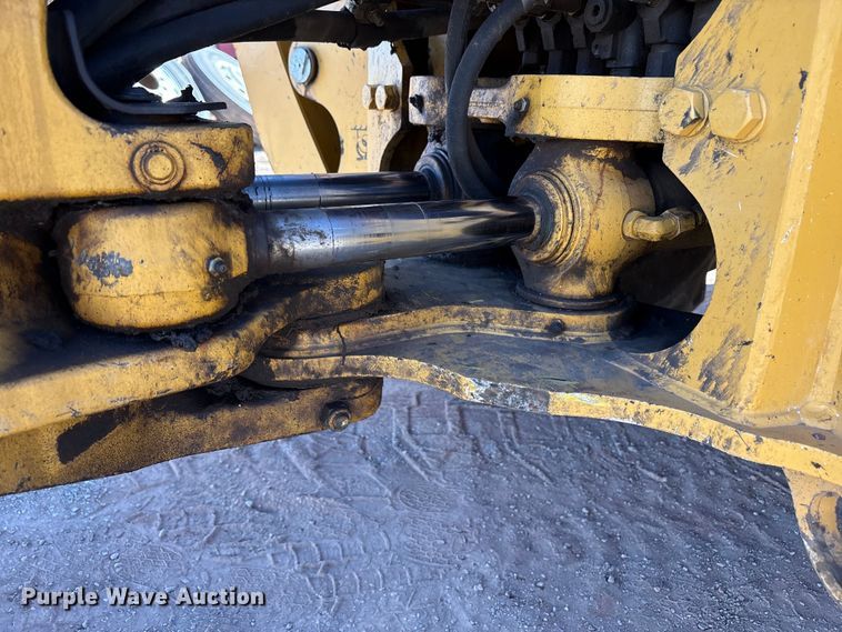 image for item EF6247 2019 John Deere 310L EP backhoe