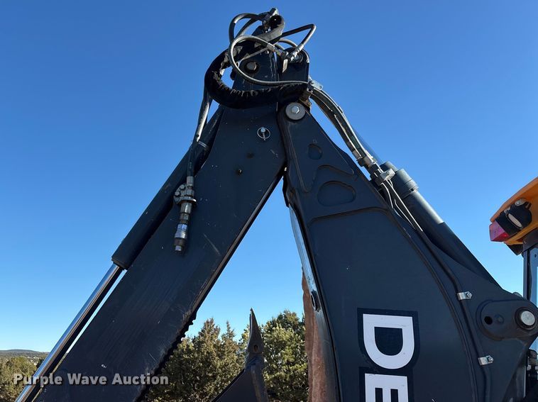 image for item EF6247 2019 John Deere 310L EP backhoe