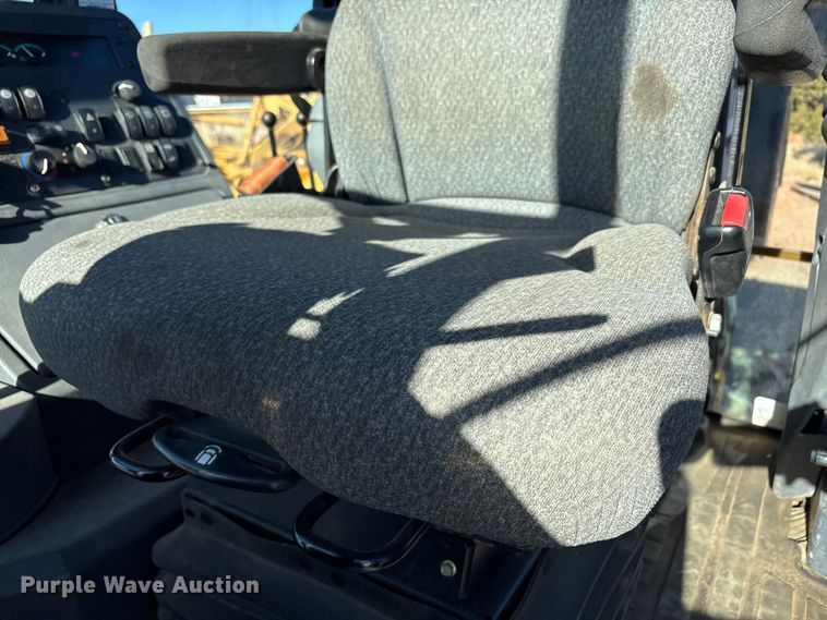 image for item EF6247 2019 John Deere 310L EP backhoe