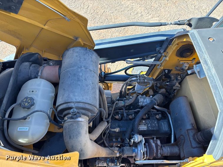 image for item EF6247 2019 John Deere 310L EP backhoe