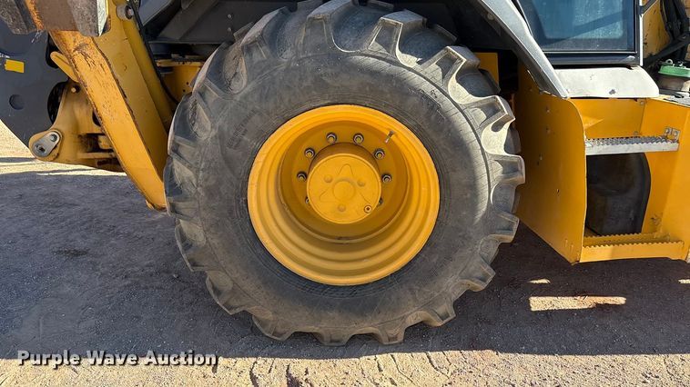 image for item EF6247 2019 John Deere 310L EP backhoe