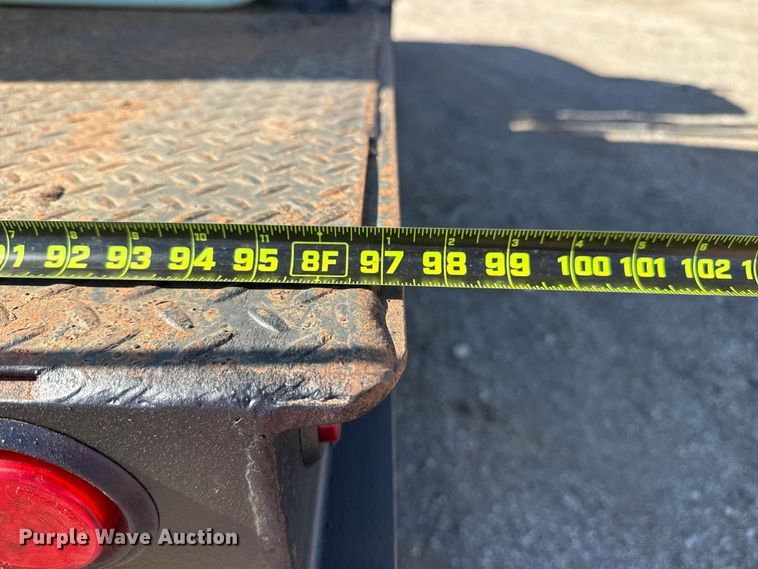 image for item EG1742 2012 Mack CHU613 flatbed truck