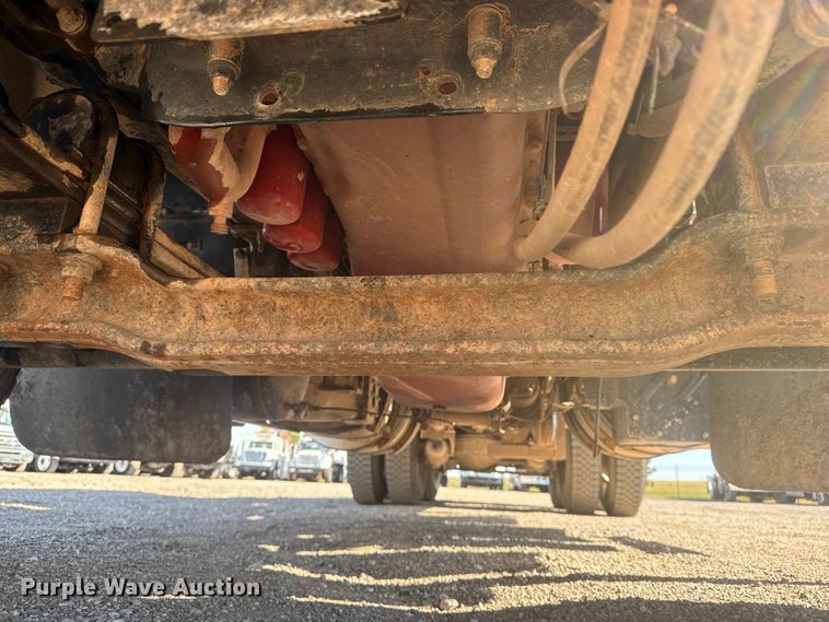 image for item EG1742 2012 Mack CHU613 flatbed truck