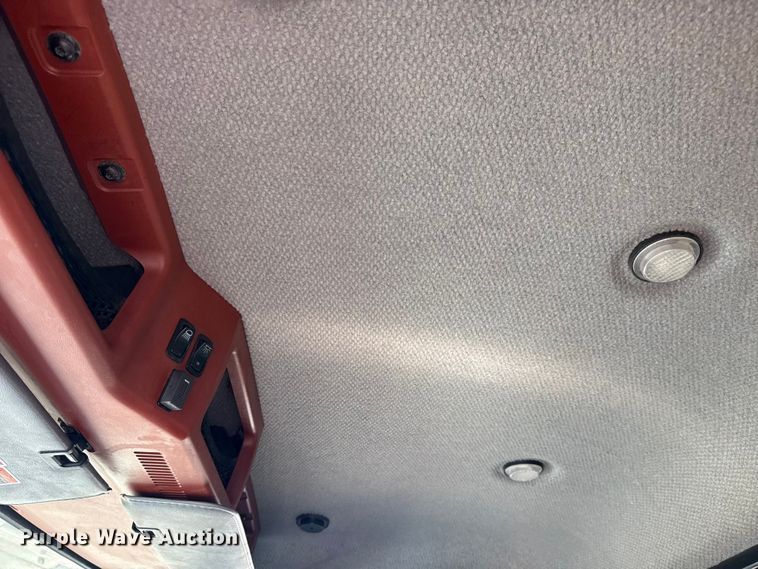 image for item EG1742 2012 Mack CHU613 flatbed truck