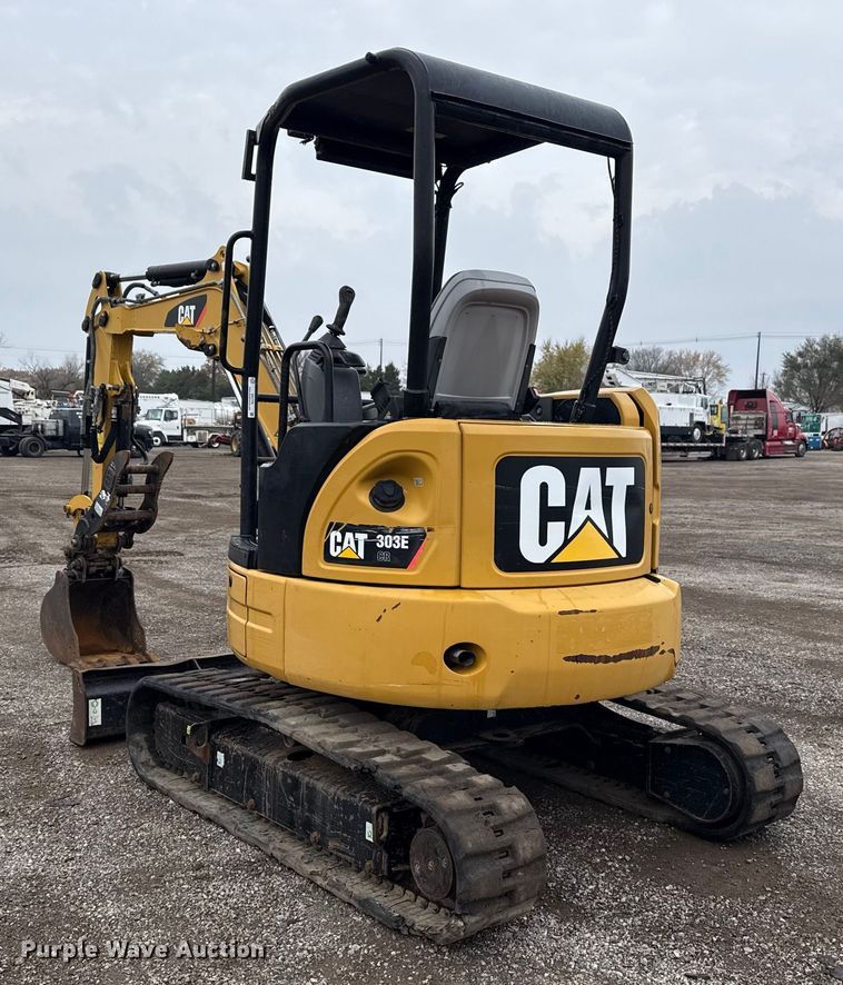 image for item EG1775 2016 Caterpillar 303E CR mini excavator