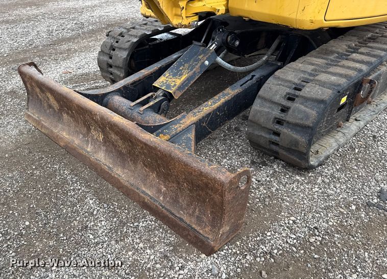 image for item EG1775 2016 Caterpillar 303E CR mini excavator