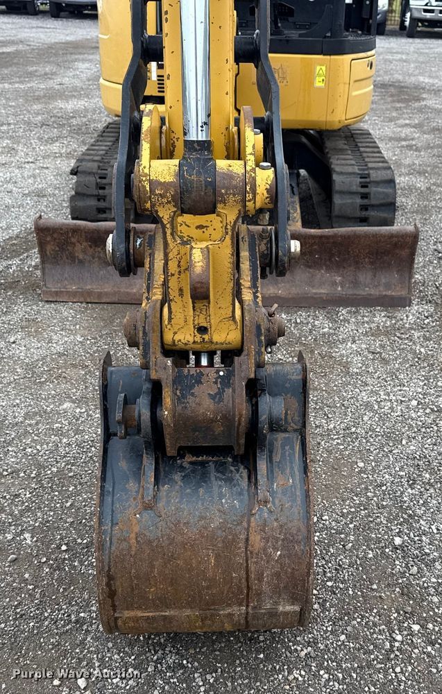 image for item EG1775 2016 Caterpillar 303E CR mini excavator