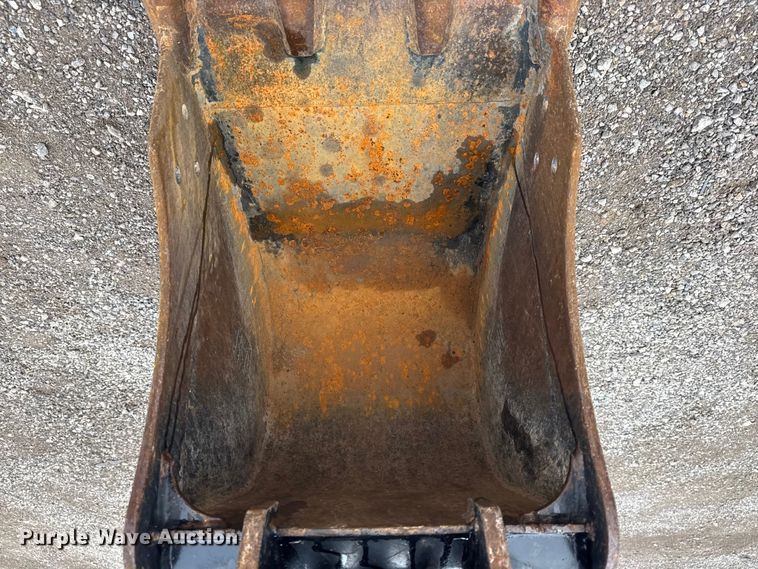 image for item EG1775 2016 Caterpillar 303E CR mini excavator