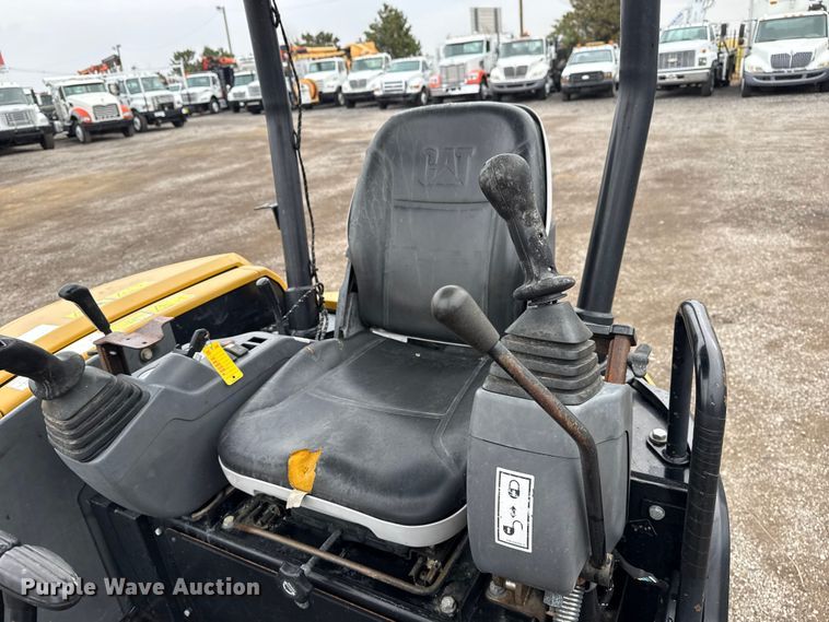 image for item EG1775 2016 Caterpillar 303E CR mini excavator