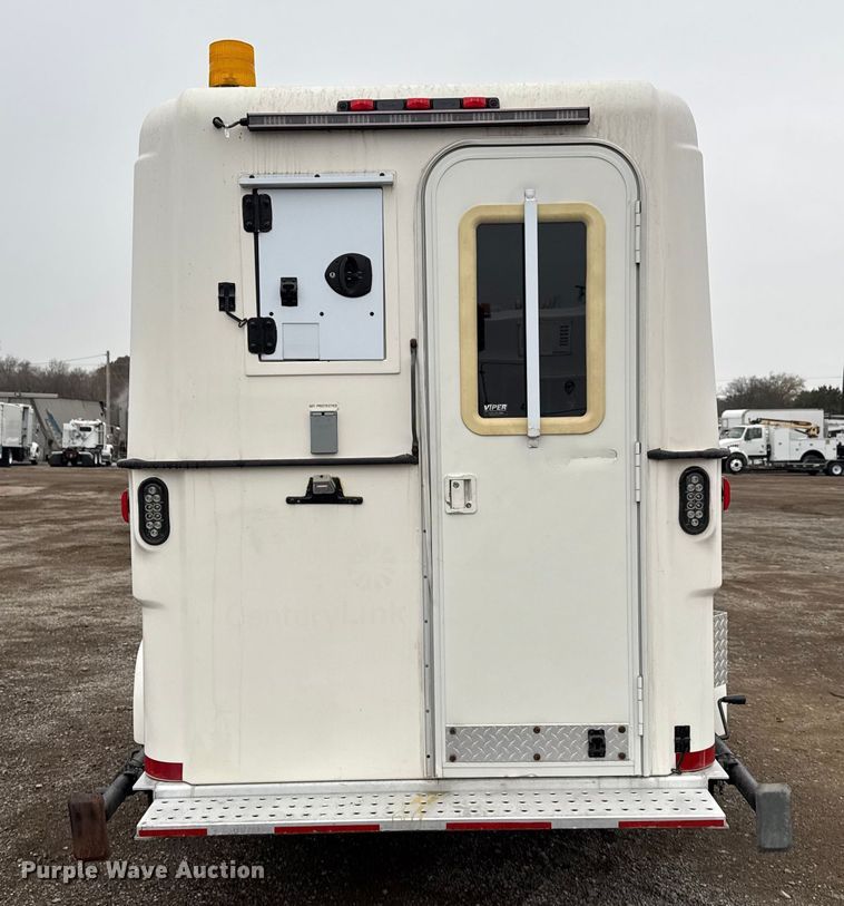 image for item EG1777 2008 Pelsue P0DQWT-001 fiber optic splicing trailer