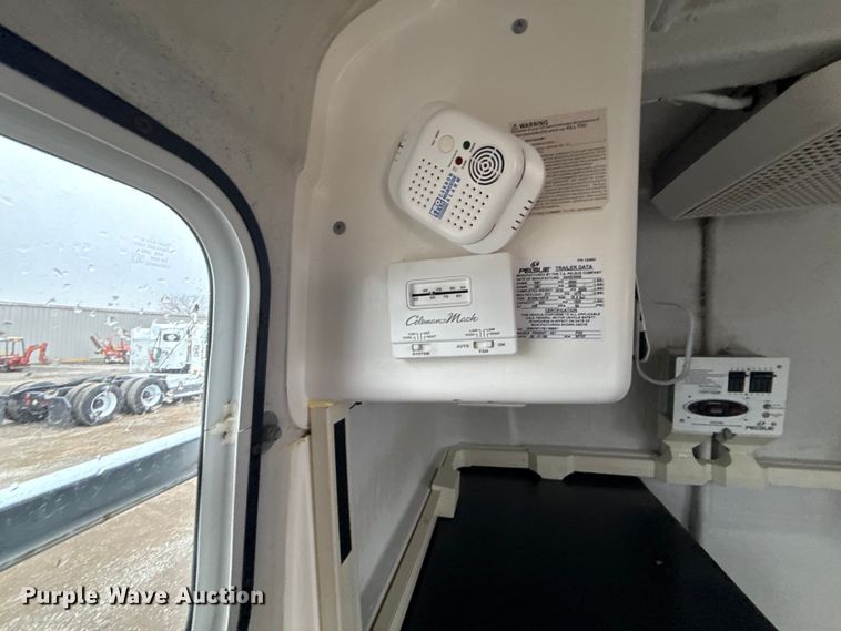 image for item EG1777 2008 Pelsue P0DQWT-001 fiber optic splicing trailer