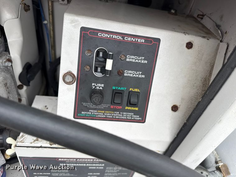 image for item EG1777 2008 Pelsue P0DQWT-001 fiber optic splicing trailer