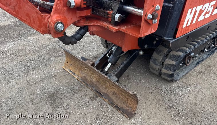 image for item EG1784 2006 Ditch Witch HT25 trencher