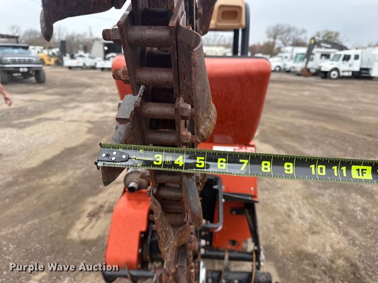 image for item EG1784 2006 Ditch Witch HT25 trencher