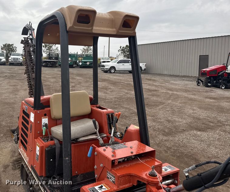 image for item EG1784 2006 Ditch Witch HT25 trencher