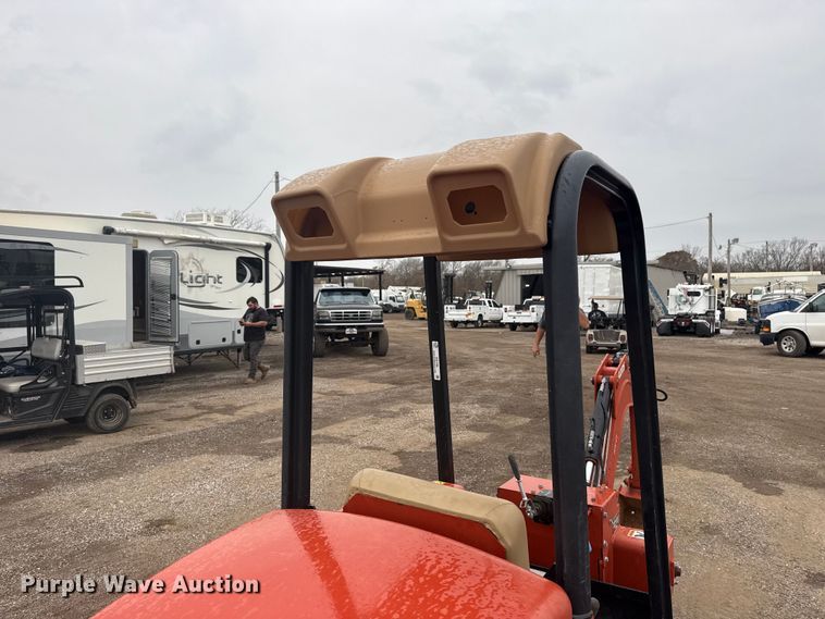 image for item EG1784 2006 Ditch Witch HT25 trencher