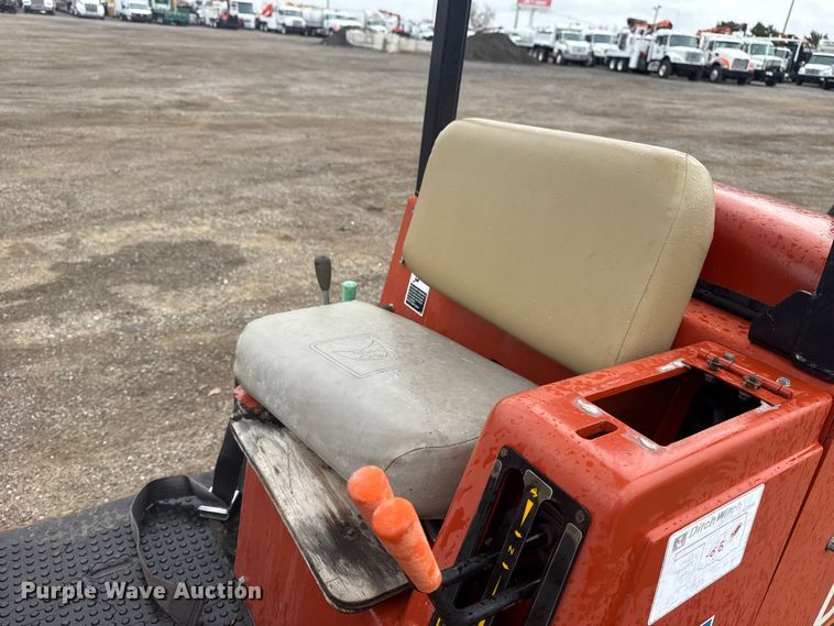 image for item EG1784 2006 Ditch Witch HT25 trencher