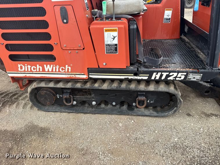 image for item EG1784 2006 Ditch Witch HT25 trencher