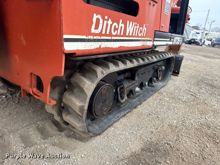 image for item EG1784 2006 Ditch Witch HT25 trencher