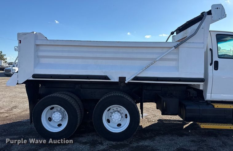 image for item EG1801 2005 GMC C8599 dump truck