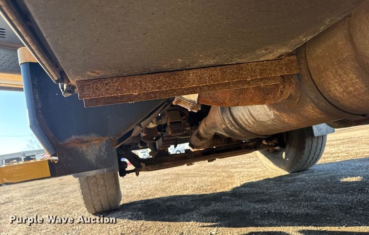 image for item EG1801 2005 GMC C8599 dump truck