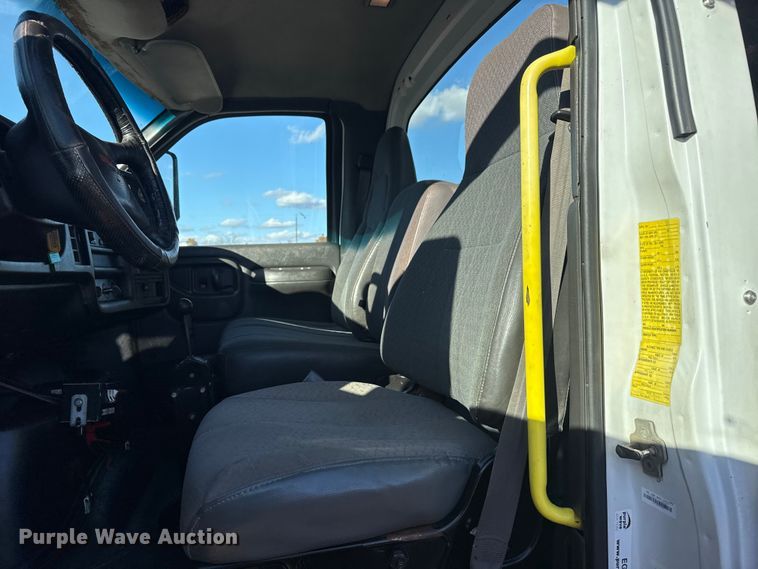 image for item EG1801 2005 GMC C8599 dump truck