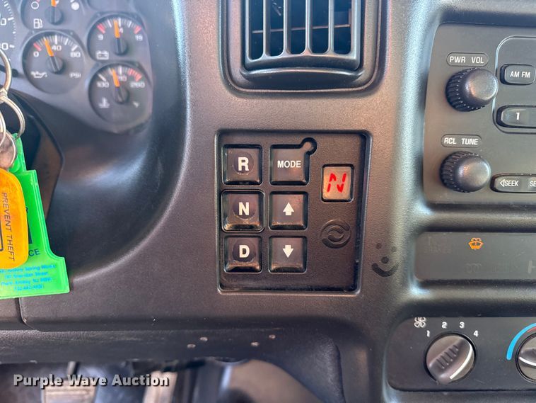 image for item EG1801 2005 GMC C8599 dump truck