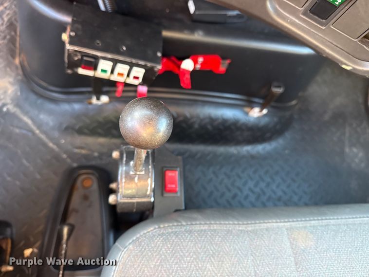 image for item EG1801 2005 GMC C8599 dump truck