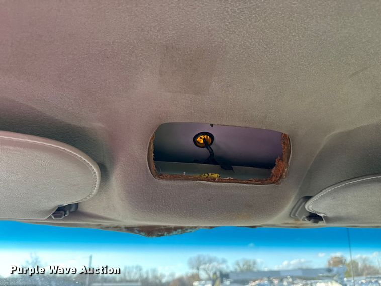 image for item EG1801 2005 GMC C8599 dump truck