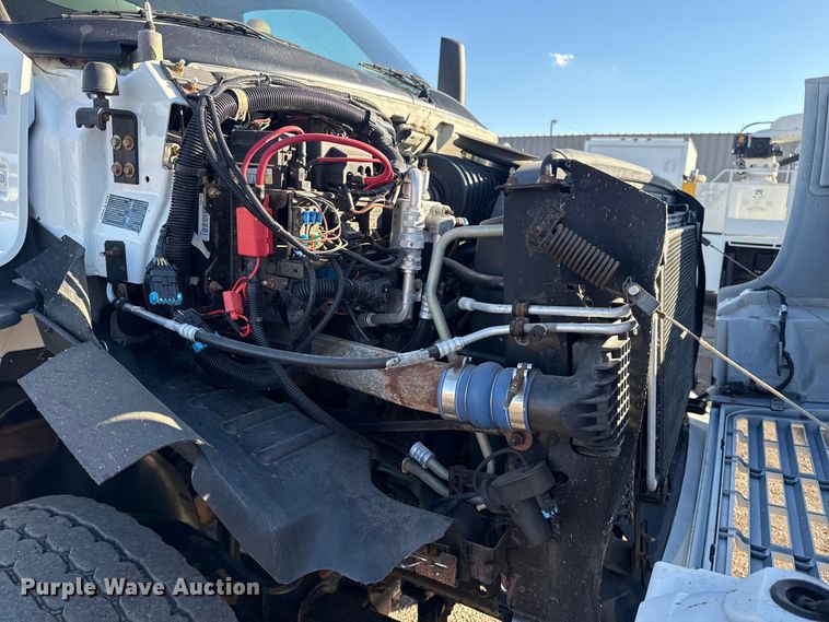 image for item EG1801 2005 GMC C8599 dump truck