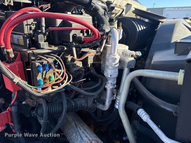 image for item EG1801 2005 GMC C8599 dump truck