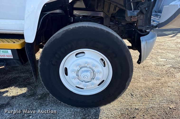 image for item EG1801 2005 GMC C8599 dump truck