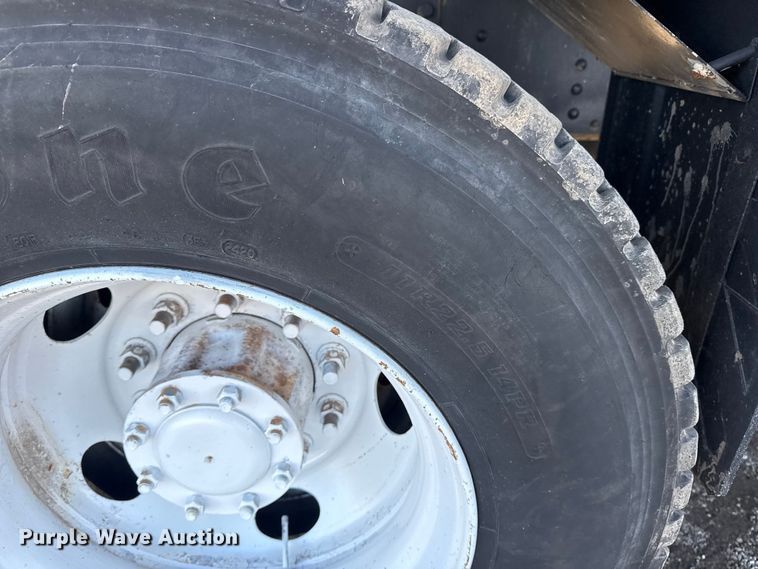 image for item EG1801 2005 GMC C8599 dump truck