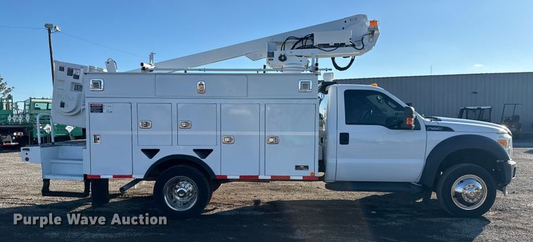 CAMIóN CON CANASTILLA 2016 FORD ALTEC