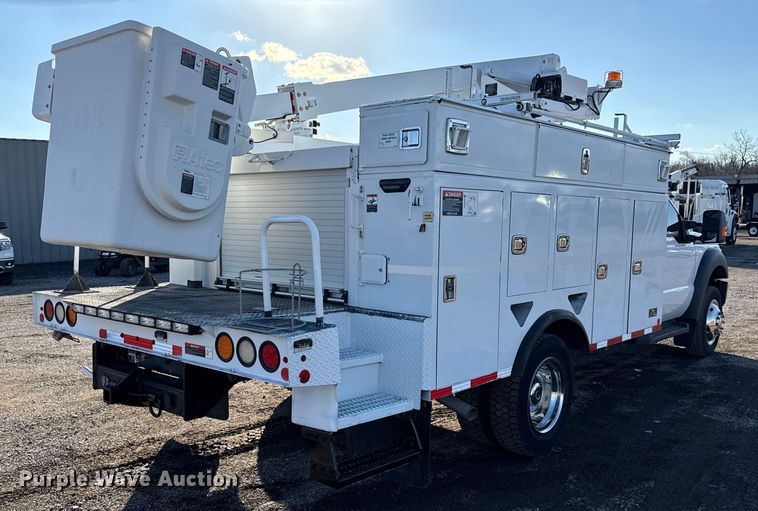 CAMIóN CON CANASTILLA 2016 FORD ALTEC
