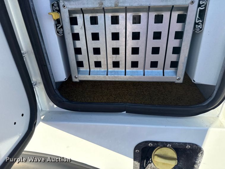 image for item EG1802 2016 Ford F550 Super Duty bucket truck