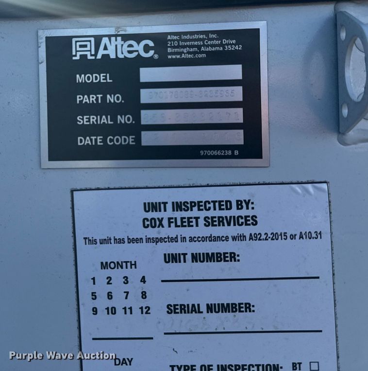 image for item EG1802 2016 Ford F550 Super Duty bucket truck